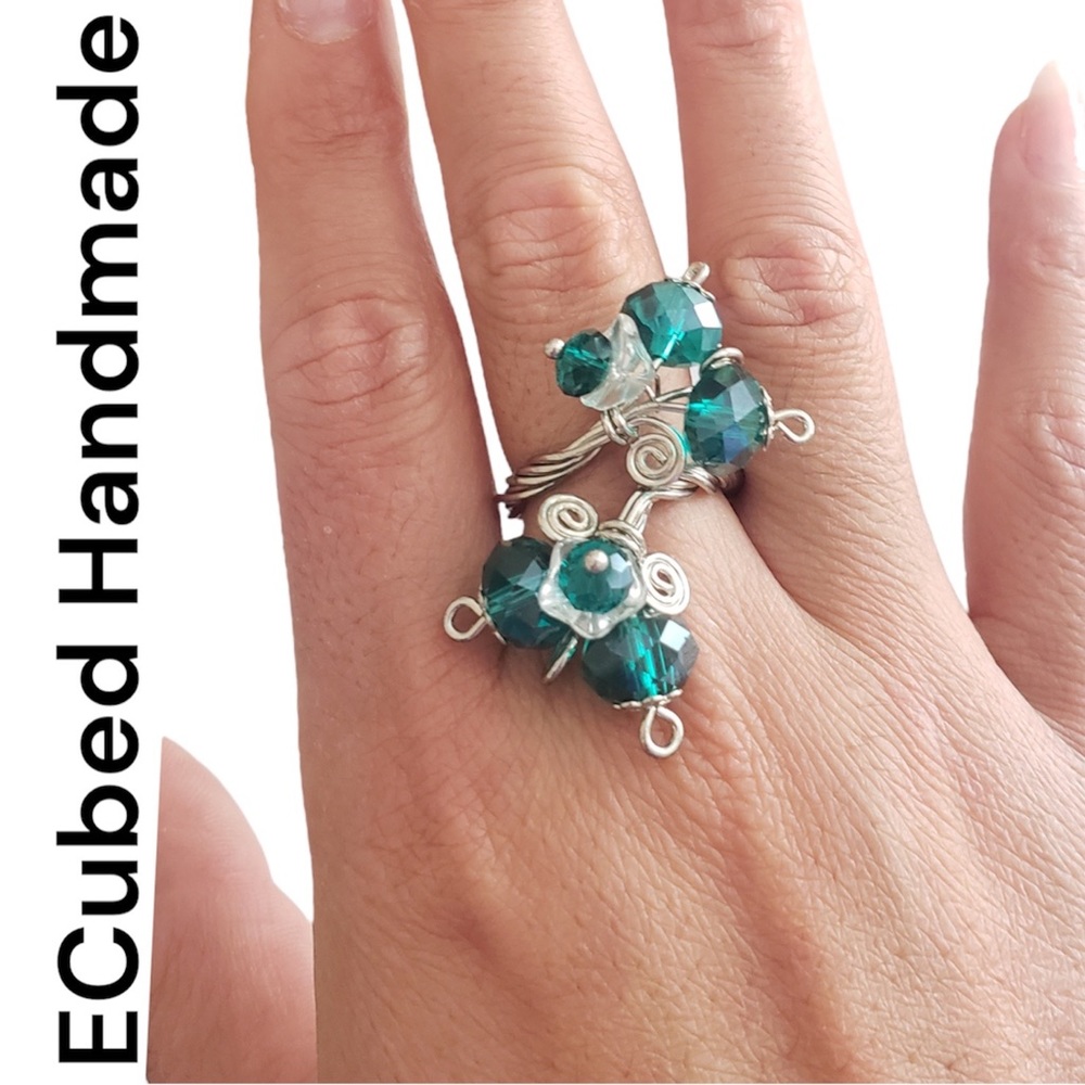 Rhinestone Adjustable Ring - Picture 2 of 3